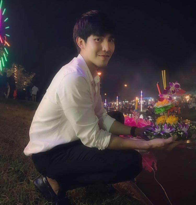 หนุ่มหล่อ ลอยกระทง2019