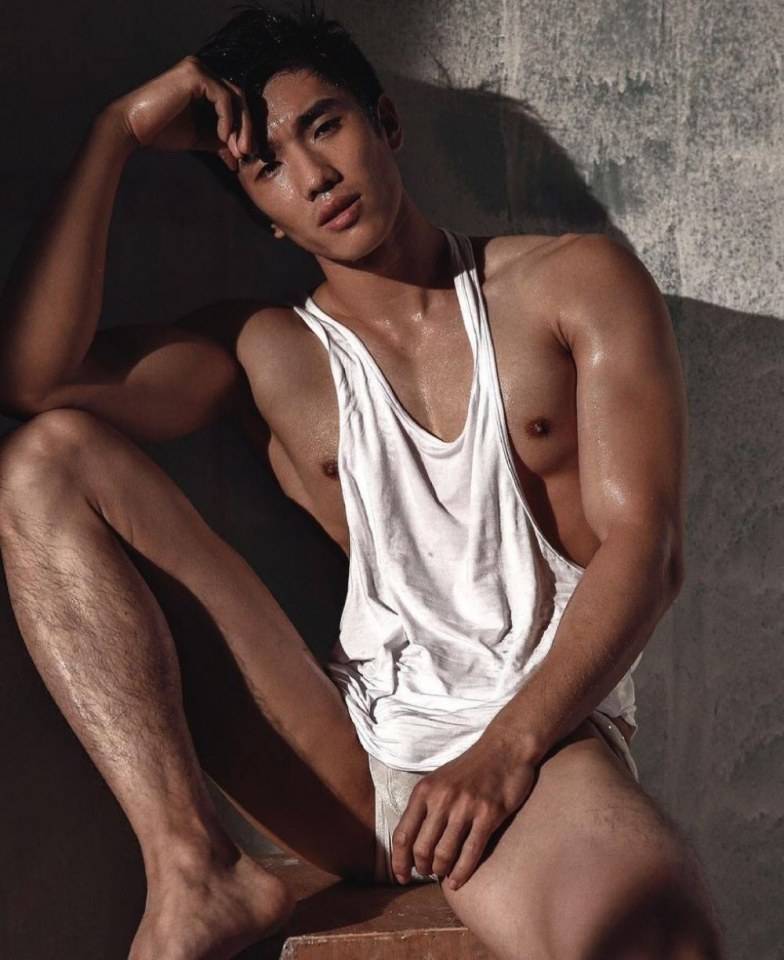 ใจมันรัก...ก็ต้องทนไหว