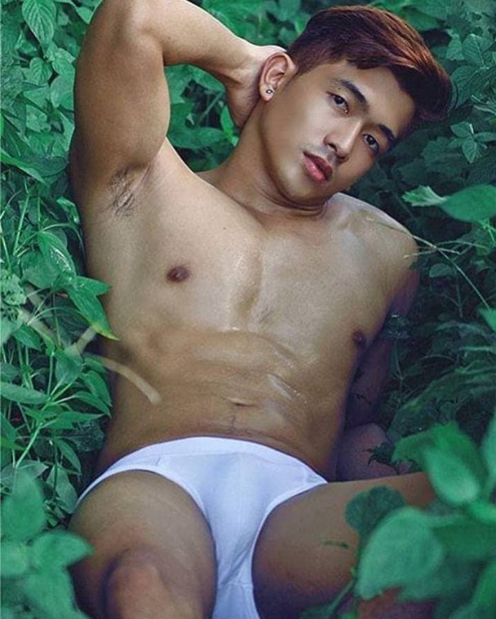 ดีต่อใจ#307(หนุ่มชอบแหก..ขา)