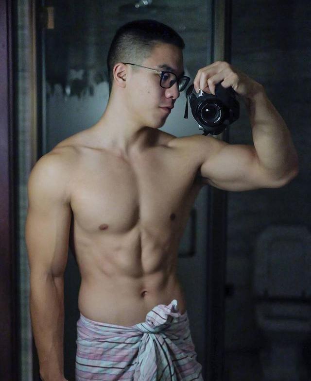 น้ำกระฉอก