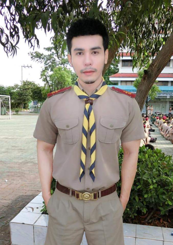 ครูขา หนูเหงา