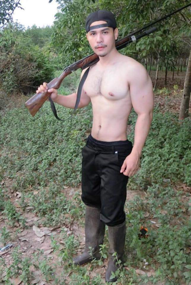 ครูขา หนูเหงา
