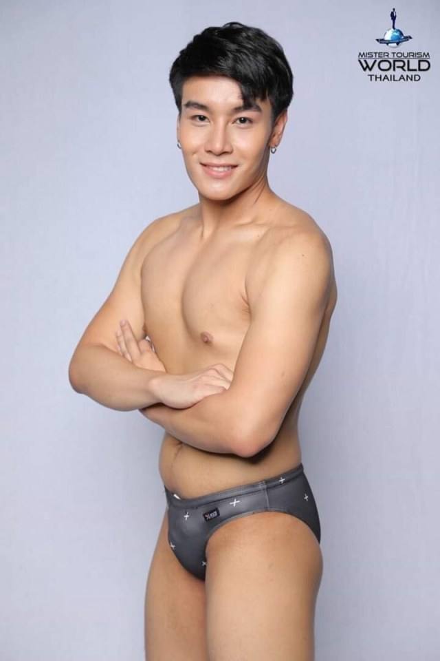 หนุ่มๆในชุดว่ายน้ำ Mister Tourism World Thailand 2018