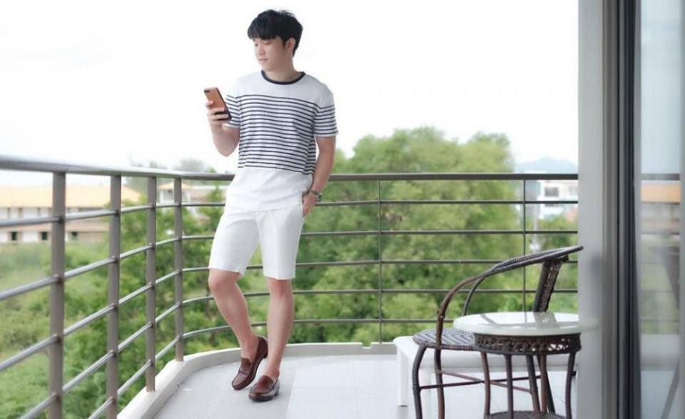 "วิน กวิน" หรือ "เจซี" ในซีรีส์ "Bangkok รัก Stories ตอน ไม่เดียงสา" ขาวๆ ตี๋ๆ น่ารัก งานดีย์สุดๆ