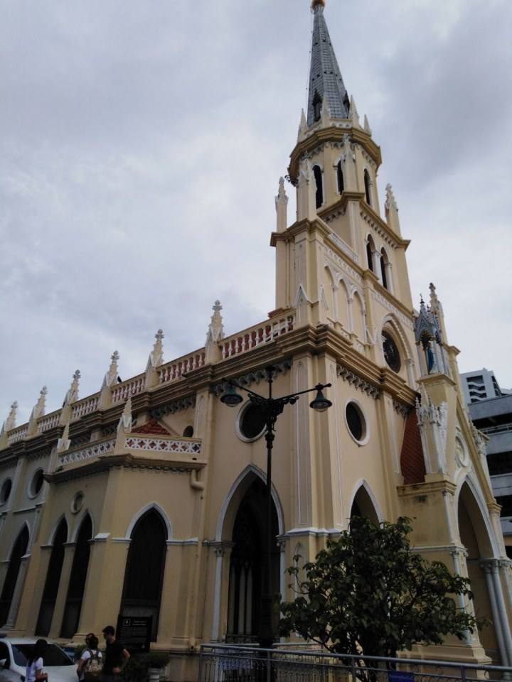 เที่ยวเจริญกรุง