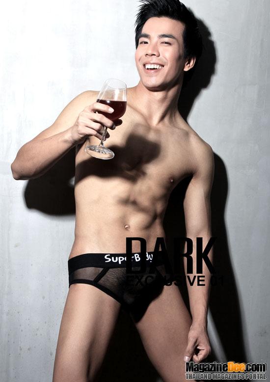 Dark Exclusive 01
