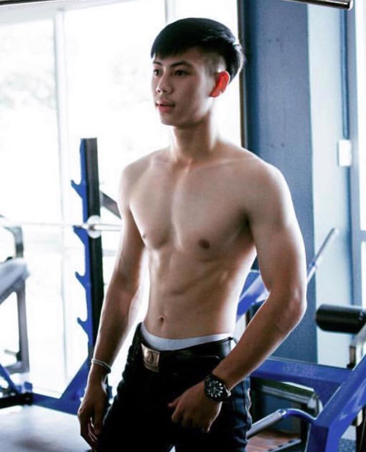 หุ่นแซ่บแต่เด็ก #17