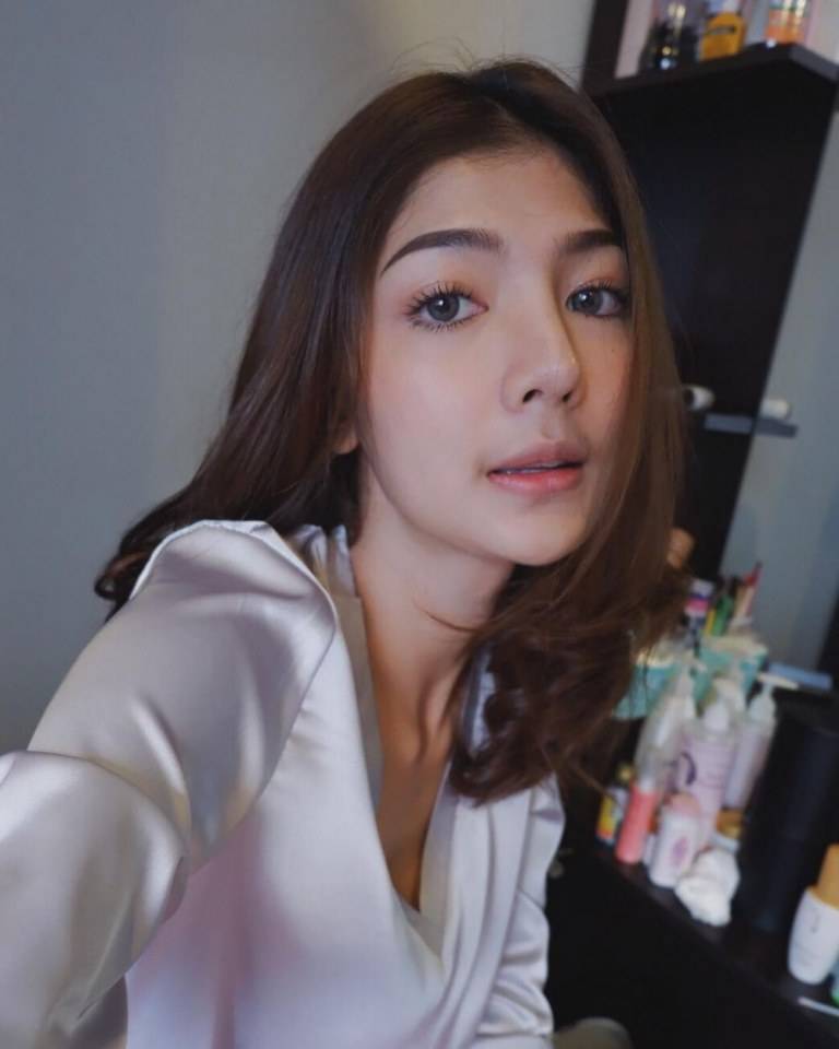 มีน มีนาพัชร