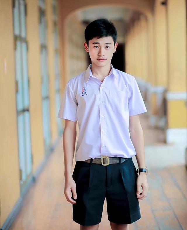 เด็ก(ไม่)น้อย