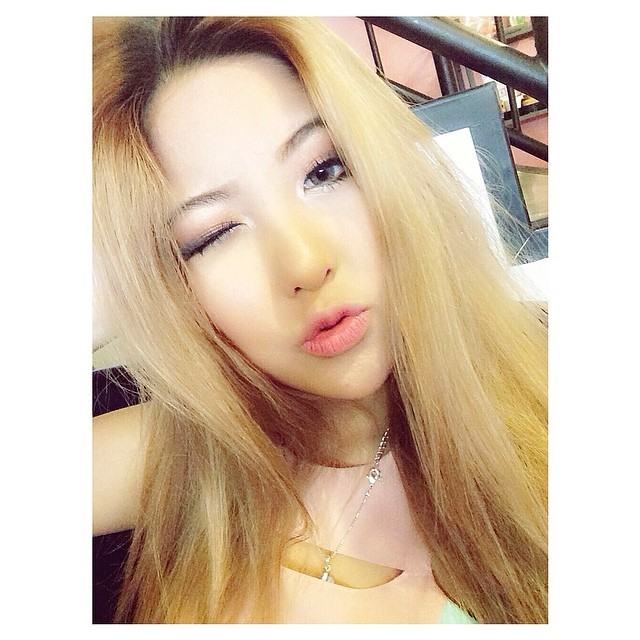 หวาย ปัญญาริสา