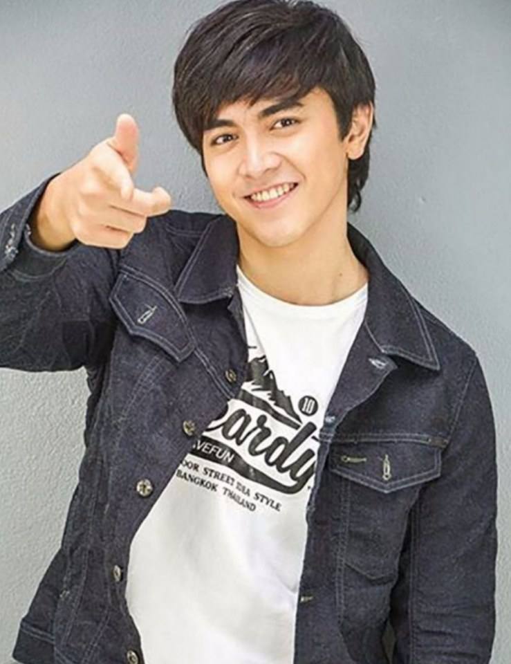 ภณ พระเอกกล้ามแน่น