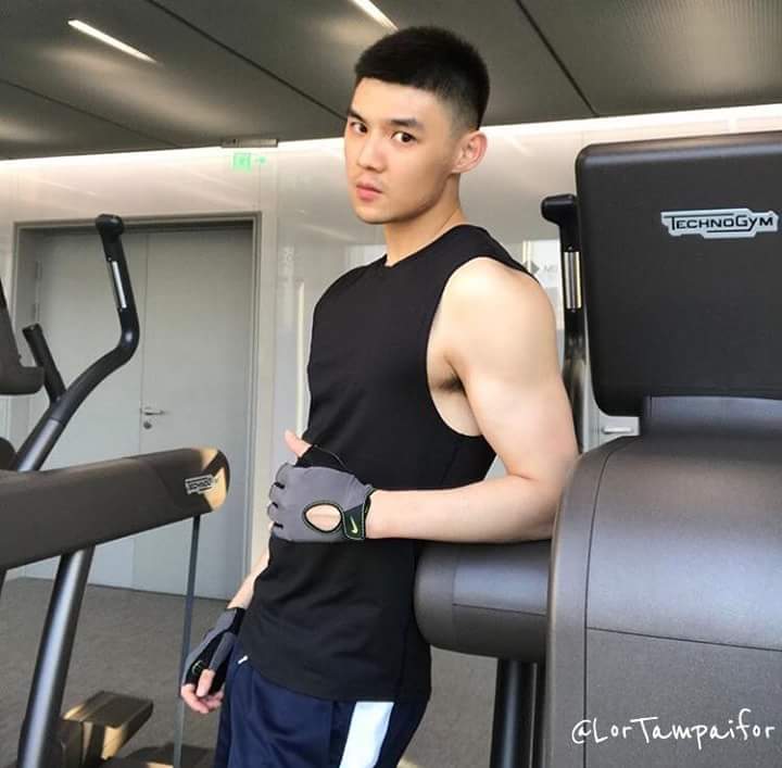 อกแน่น แมน น่าฟัด