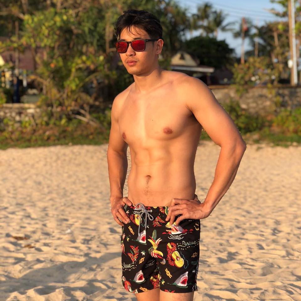 กล้ามอกยั่วเย