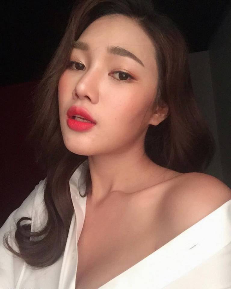 มิ้น พุทธิดา"เมเบอลีน นิวหยวกก"