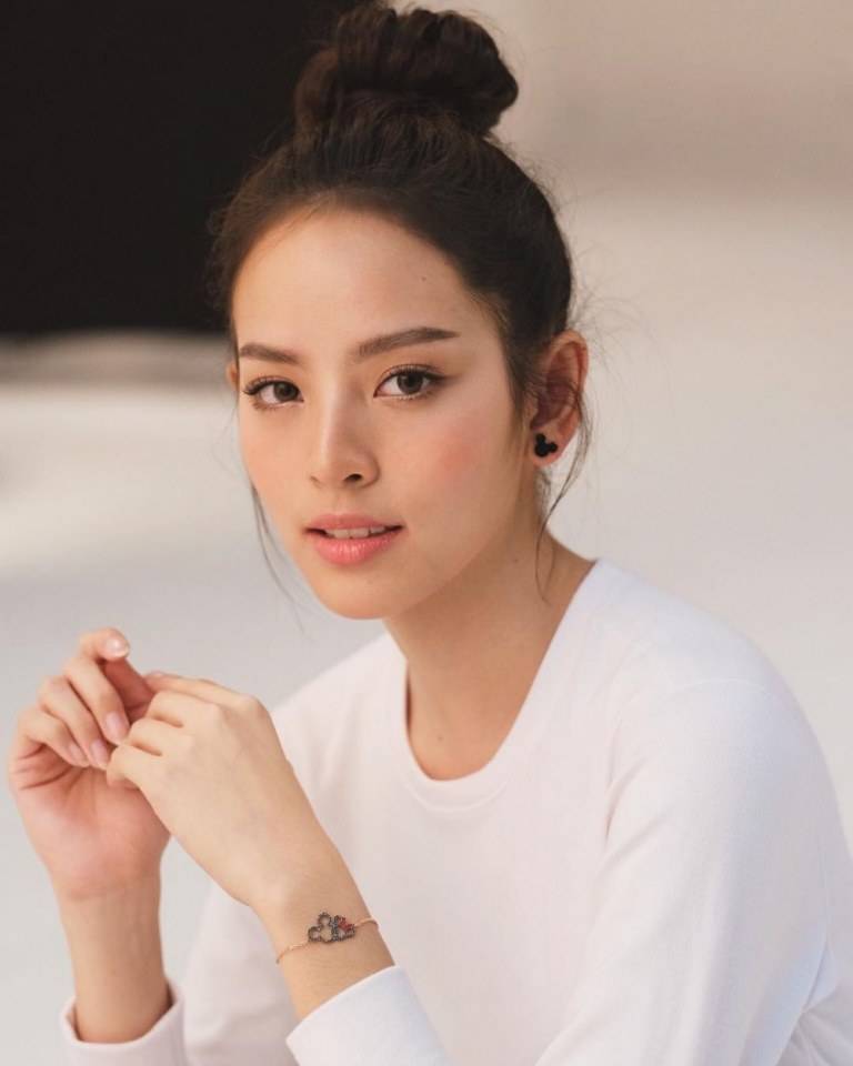 20ดาราที่ขึ้นชื่อว่าเรียบร้อยวางตัวดีในวงการบันเทิงมีใครบ้างมาดู