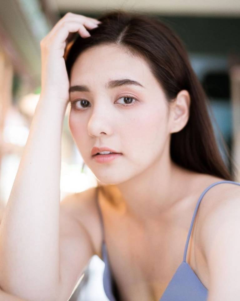 มิ้นท์ บารมิตา สาครจันทร์ ชื่อ-สกุลเดิม(ปัทมาพร สาครจันทร์)