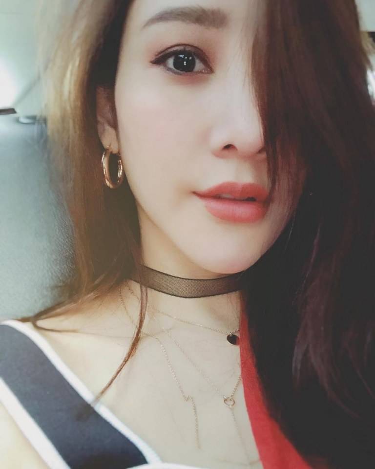แตงโม นิดา พัชรวีระพงษ์ ชื่อ-สกุลเดิม( ภัทรธิดา พัชรวีระพงษ์)