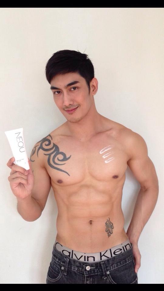 &ldquo;เอส รัตติชาติ แซ่ฉั่ว&rdquo; Sea Through --โชว์น้องชายที่ติดมาด้วย