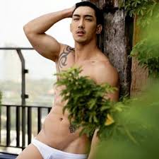&ldquo;เอส รัตติชาติ แซ่ฉั่ว&rdquo; Sea Through --โชว์น้องชายที่ติดมาด้วย