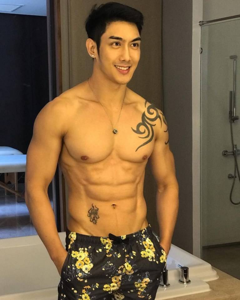&ldquo;เอส รัตติชาติ แซ่ฉั่ว&rdquo; Sea Through --โชว์น้องชายที่ติดมาด้วย
