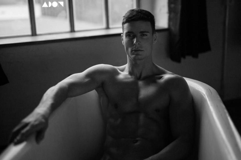 peter dockal 💥 👊🏼 😜  adon magazine