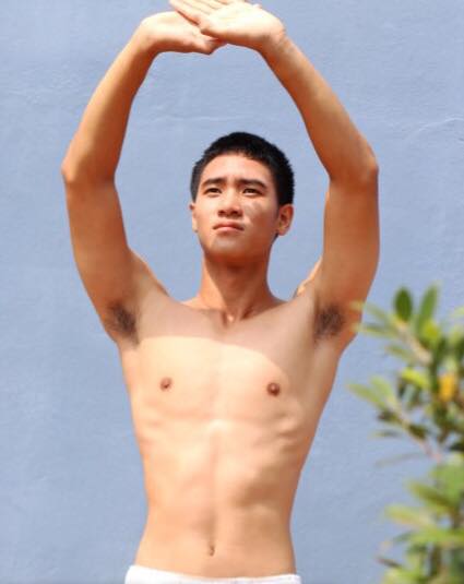 หนุ่มหล่อขึ้นปก 62