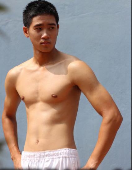 หนุ่มหล่อขึ้นปก 62