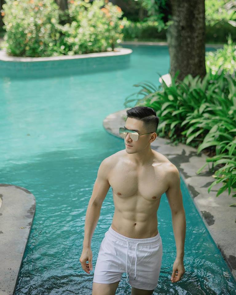 กล้ามเฟิร์ม ขาวสวย หัวสีชมพู