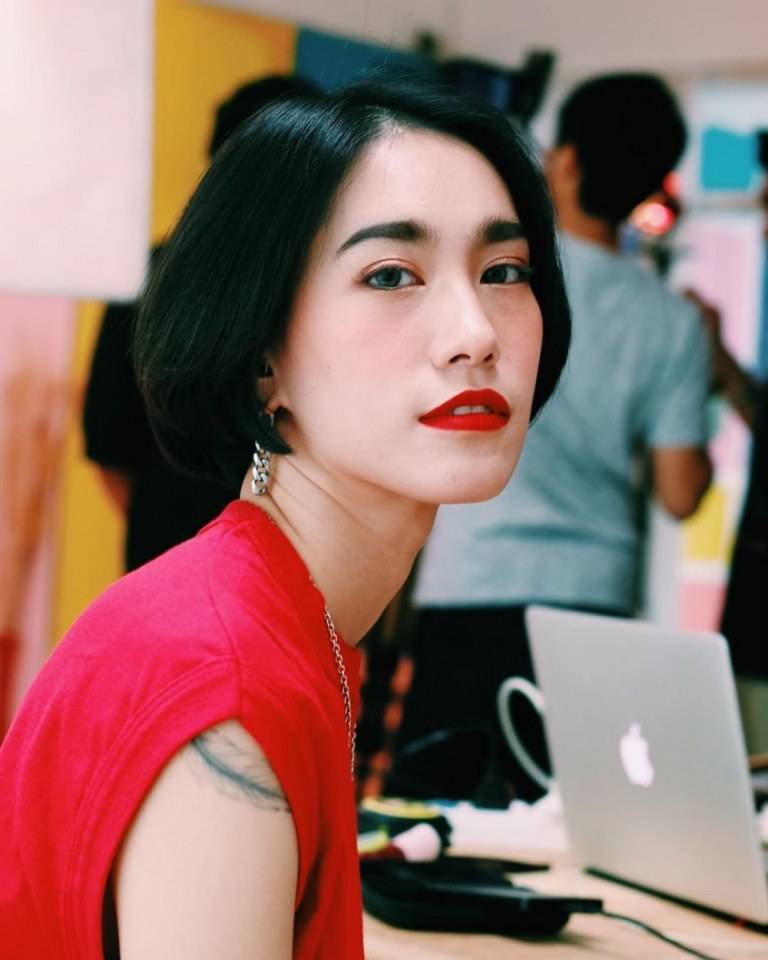 20ดาราในลุคปากแดงมีใครบ้างมาดู