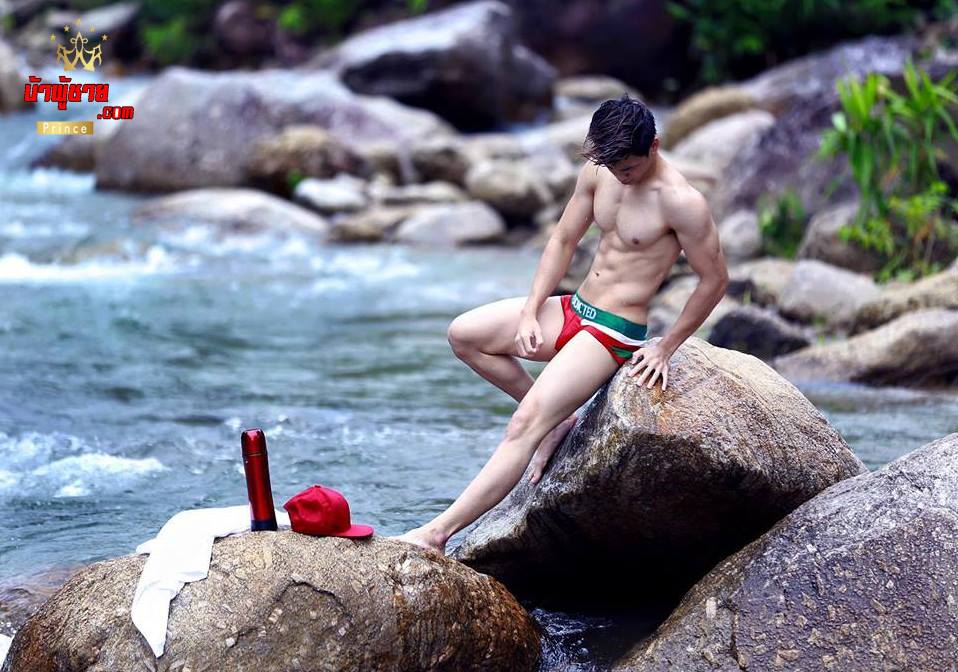 IG: linn.maung