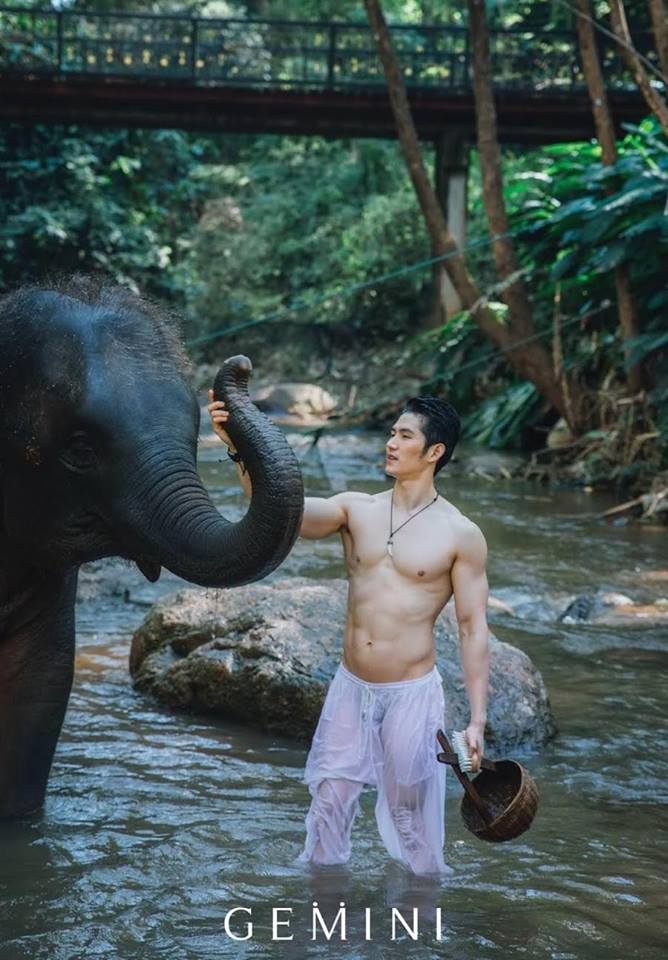 หนุ่มหล่อขึ้นปก 69