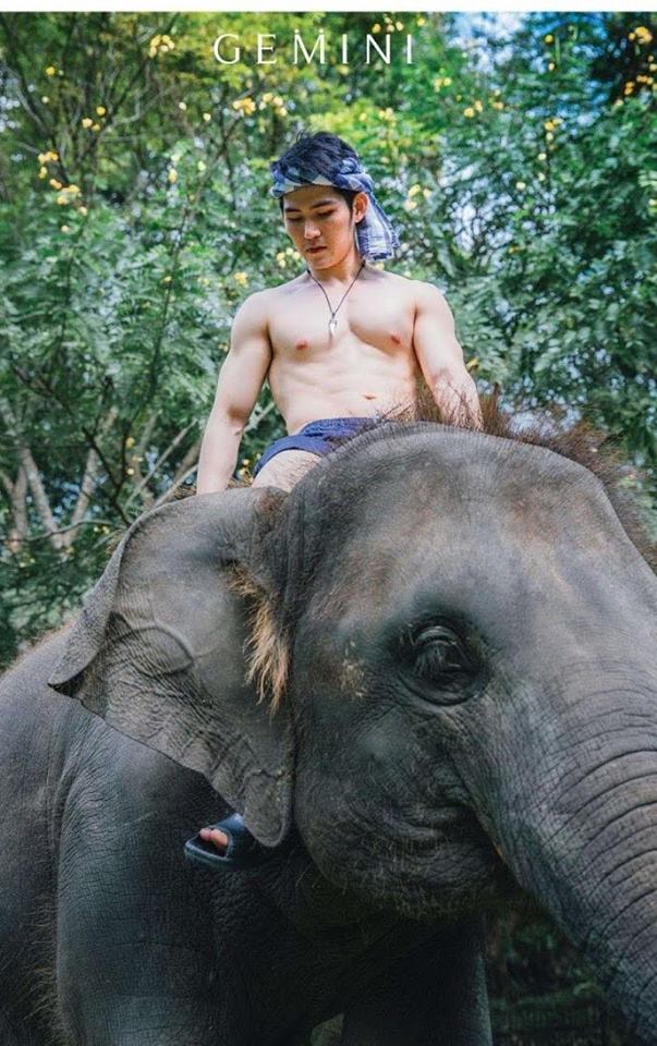 หนุ่มหล่อขึ้นปก 69