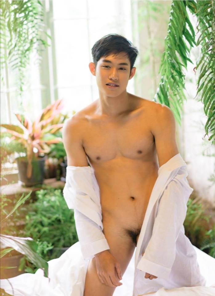 หนุ่มหล่อขึ้นปก 73