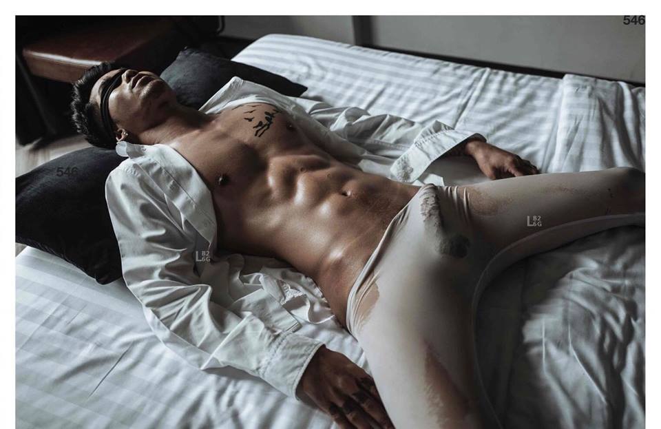 หนุ่มหล่อขึ้นปก 81
