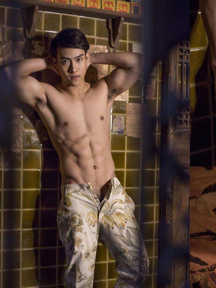 หนุ่มหล่อขึ้นปก 88
