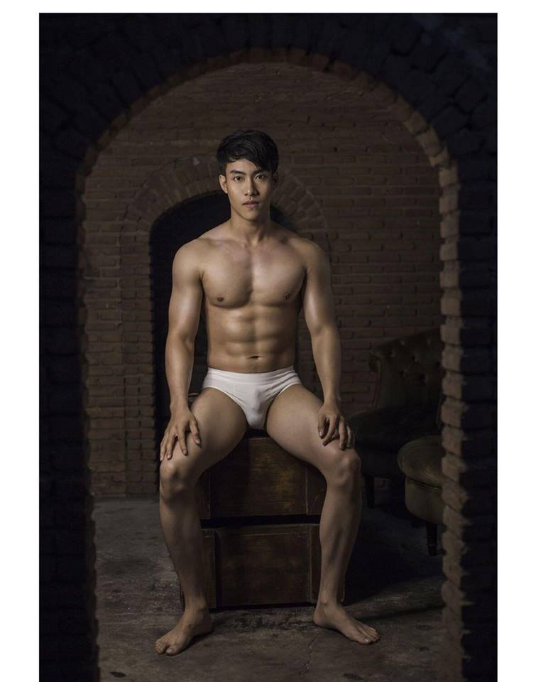 หนุ่มหล่อขึ้นปก 88