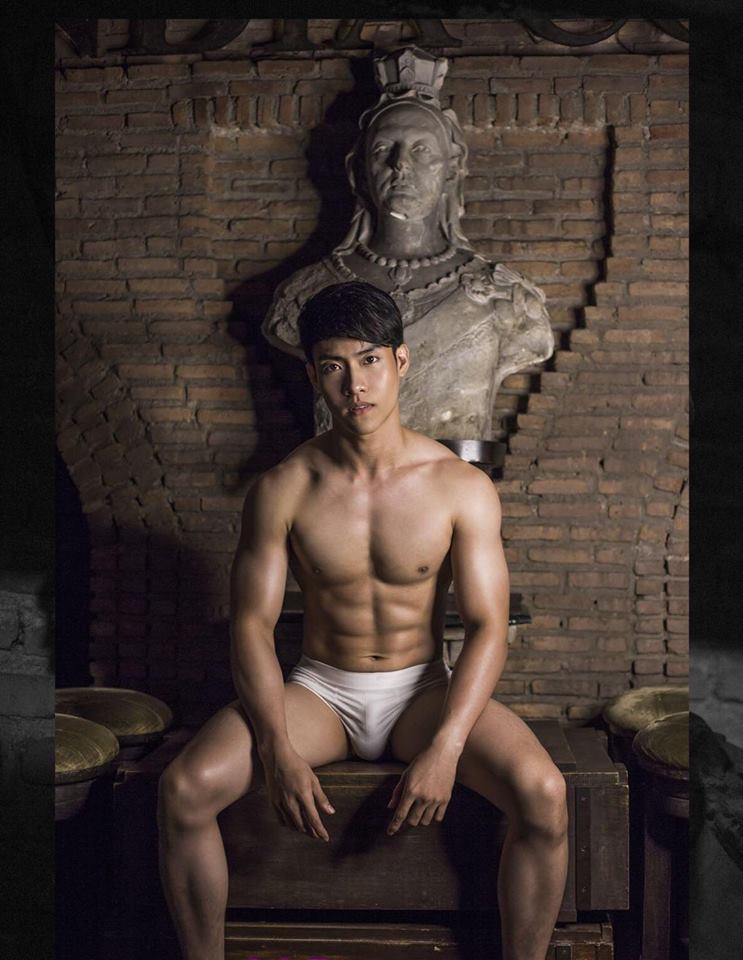 หนุ่มหล่อขึ้นปก 88