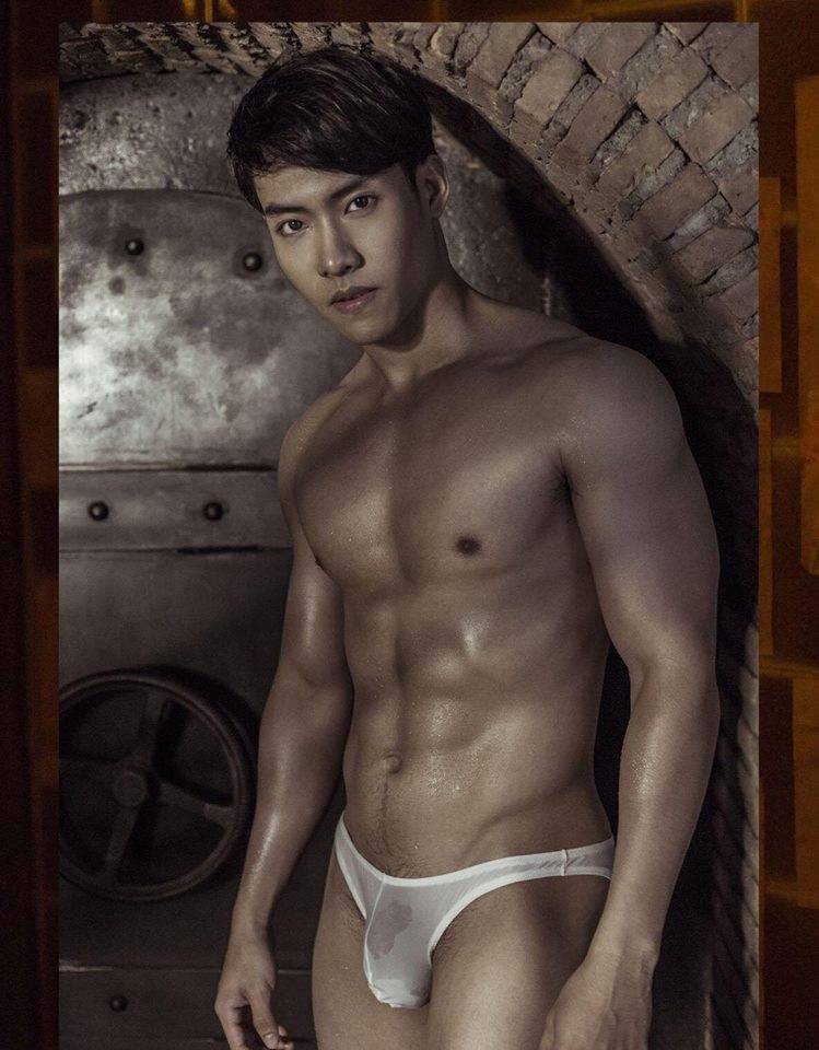 หนุ่มหล่อขึ้นปก 88