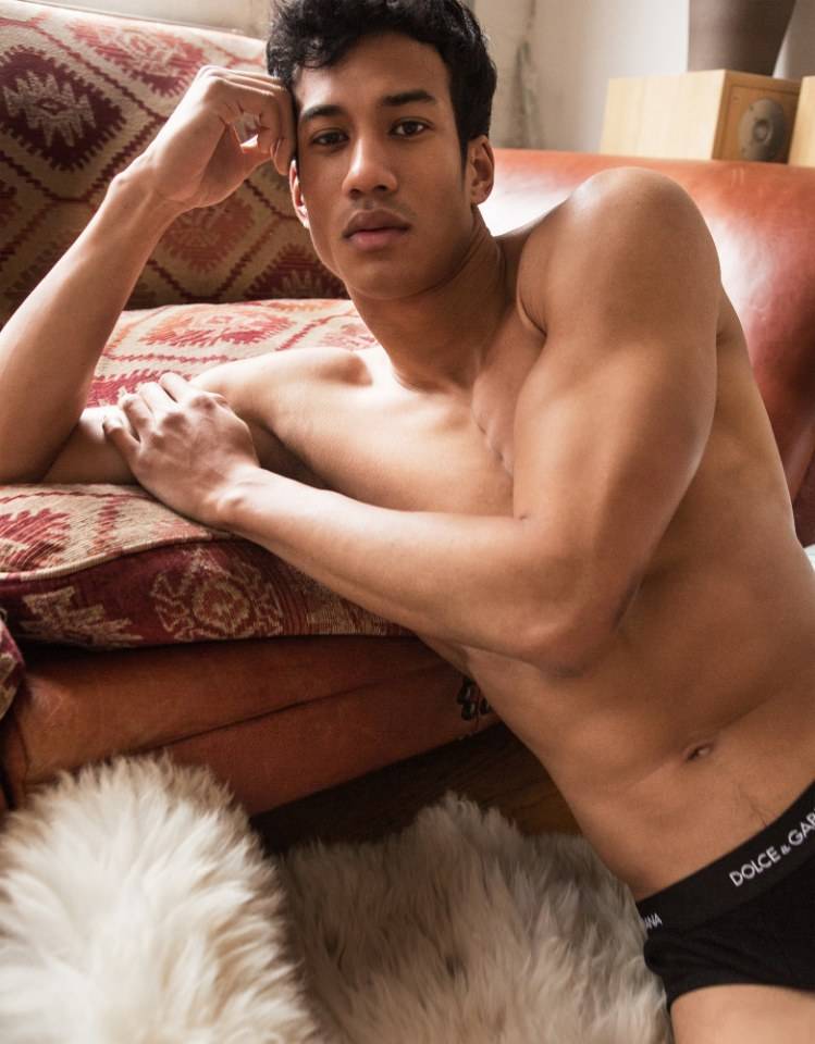 MANHUNKS No.7