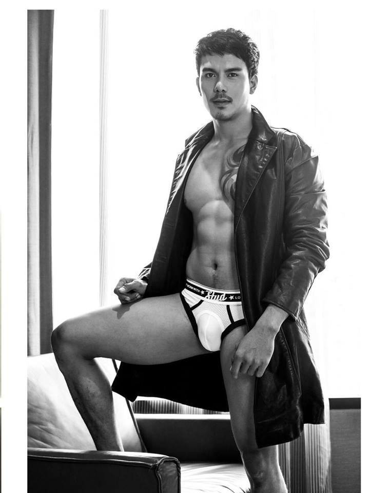 หนุ่มหล่อขึ้นปก 97
