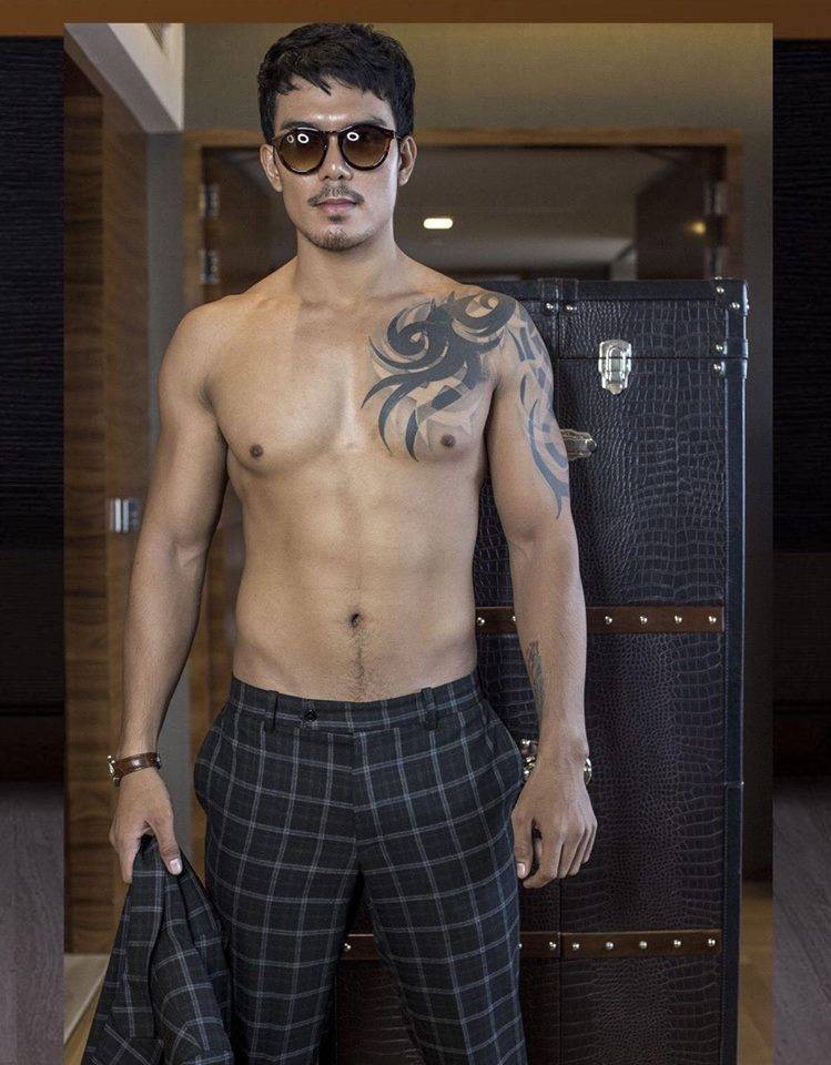 หนุ่มหล่อขึ้นปก 97