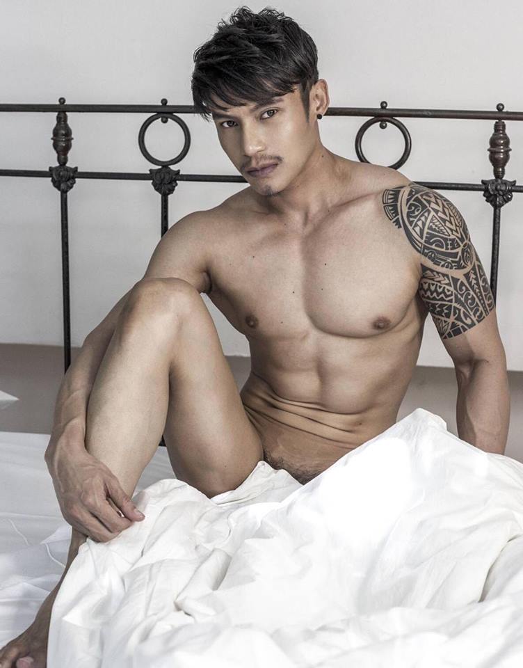 หนุ่มหล่อขึ้นปก 99