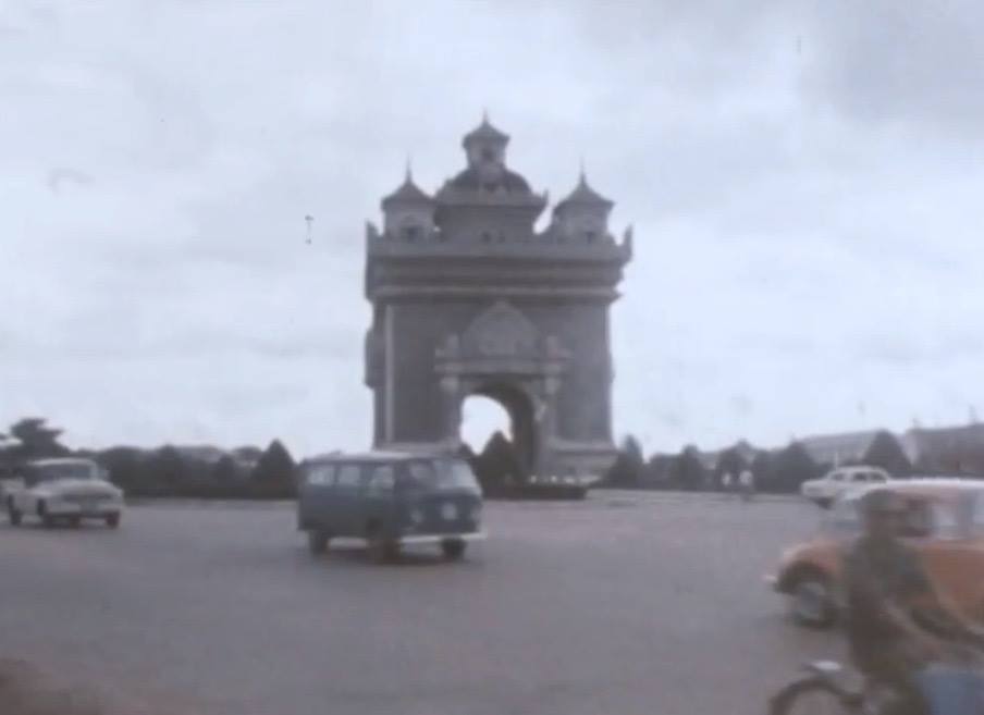 เมืองลาวก่อนปี1975