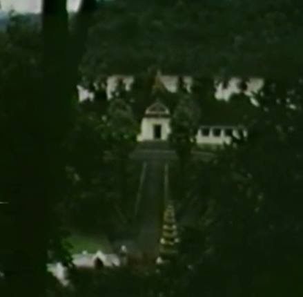 เมืองลาวก่อนปี1975
