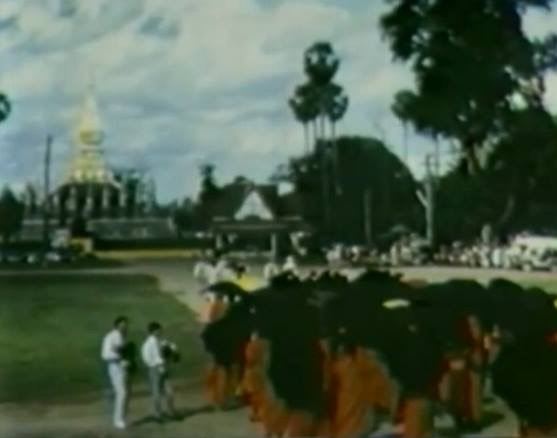เมืองลาวก่อนปี1975