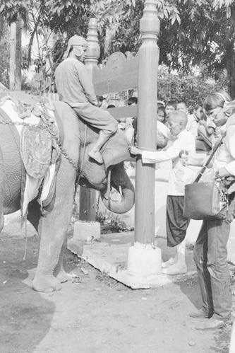 เมืองลาวก่อนปี1975