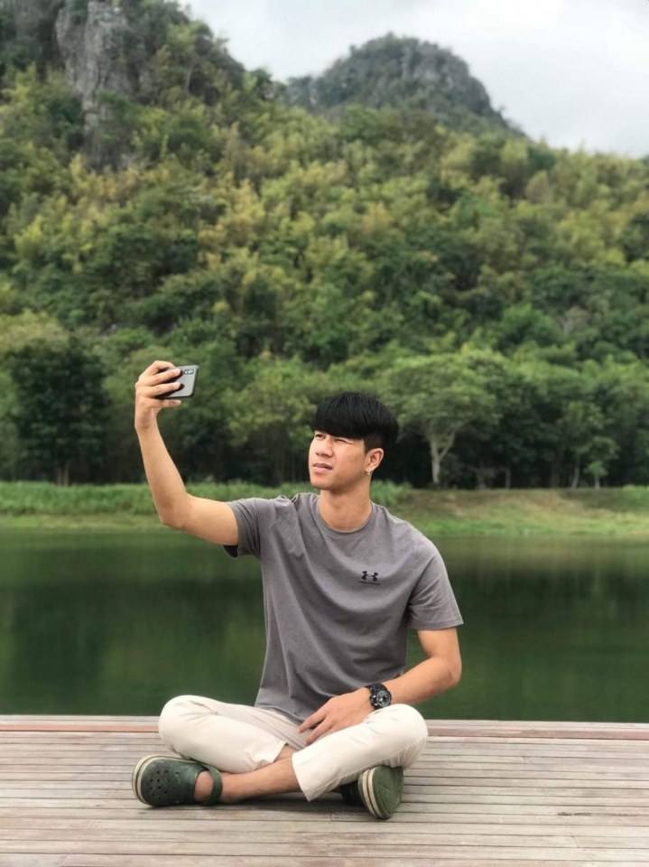 น้องหวาย หนุ่มนักกฎหมาย หล่องานดีบอกต่อด้วย