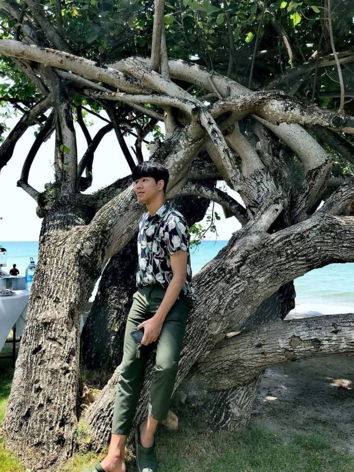 น้องหวาย หนุ่มนักกฎหมาย หล่องานดีบอกต่อด้วย