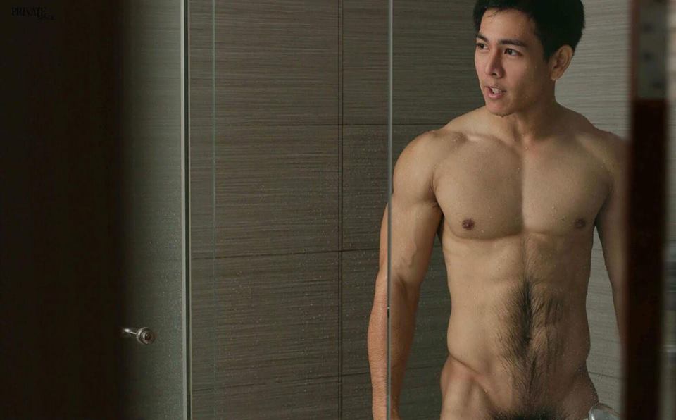หนุ่มหล่อขึ้นปก 104