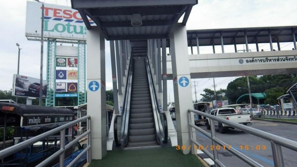 เพิ่งมาเห็นที่นี่ในเมืองไทย บันไดเลื่อนได้(ไม่ใช่ในห้าง)